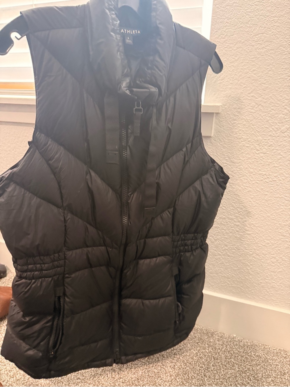 Athleta Women's Black Quilted Puffer Vest - Lightweight Sleeveless Jacket